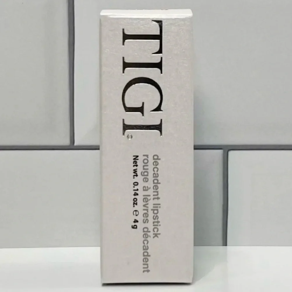 TIGI Cosmetics Finesse Decadent Lipstick